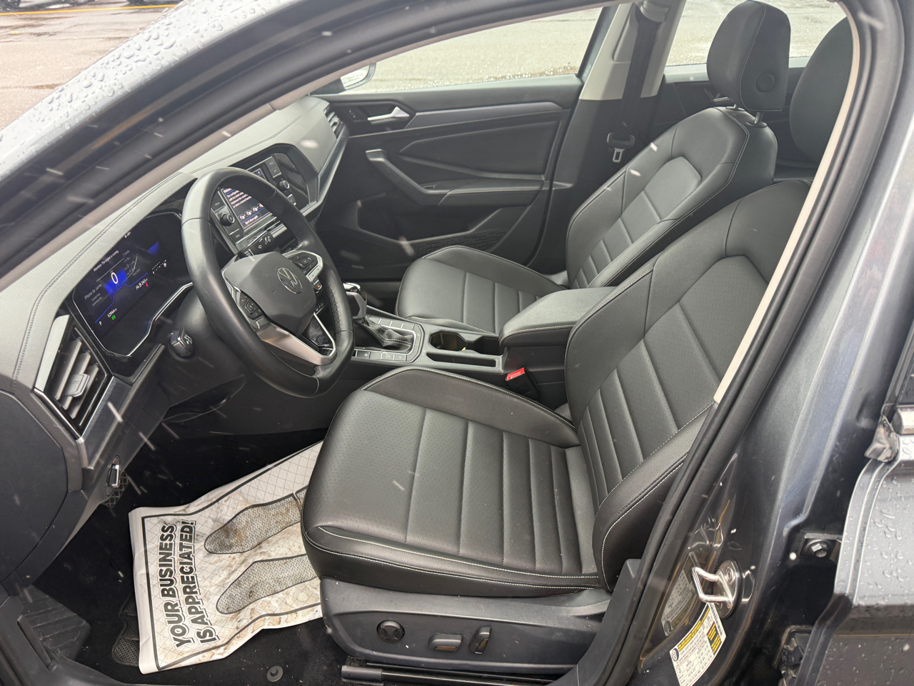 Volkswagen Jetta SE 2024