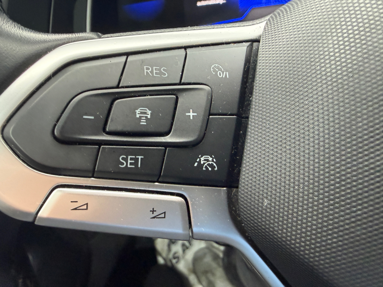 Volkswagen Jetta SE 2024