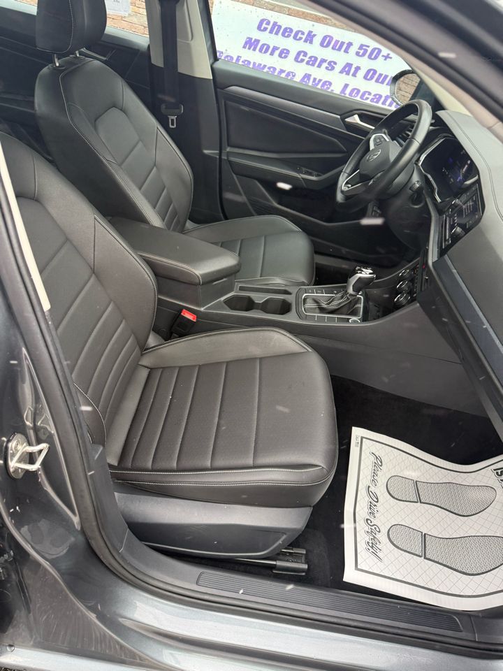 Volkswagen Jetta SE 2024