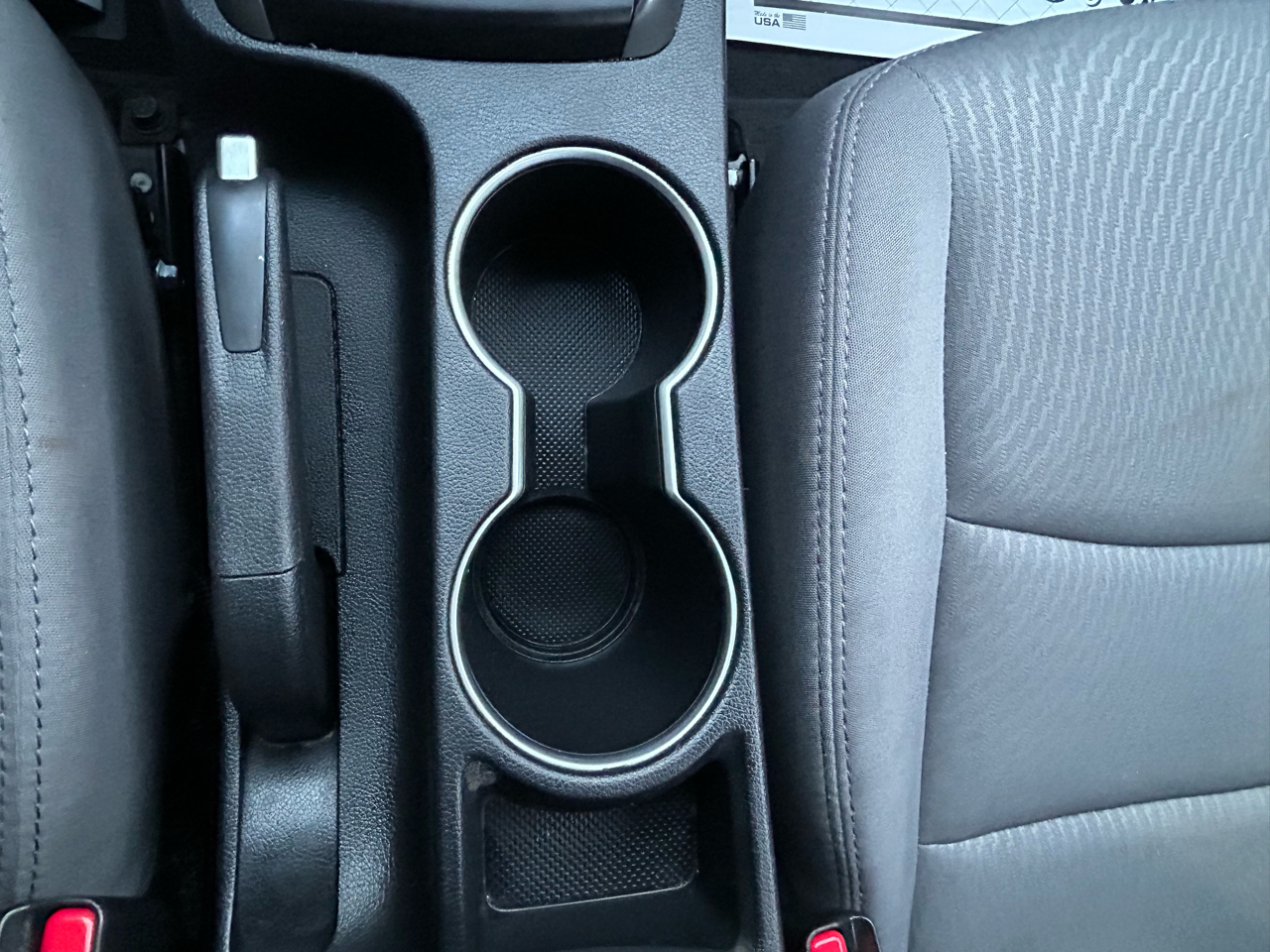 Hyundai Elantra SE 6AT 2016