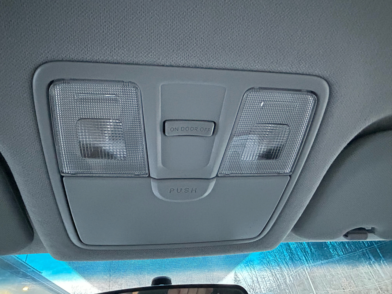 Hyundai Elantra SE 6AT 2016