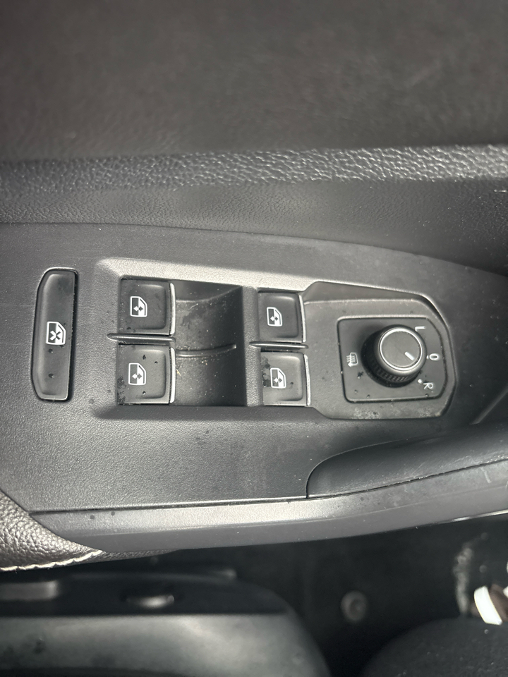 Volkswagen Jetta SE 2024