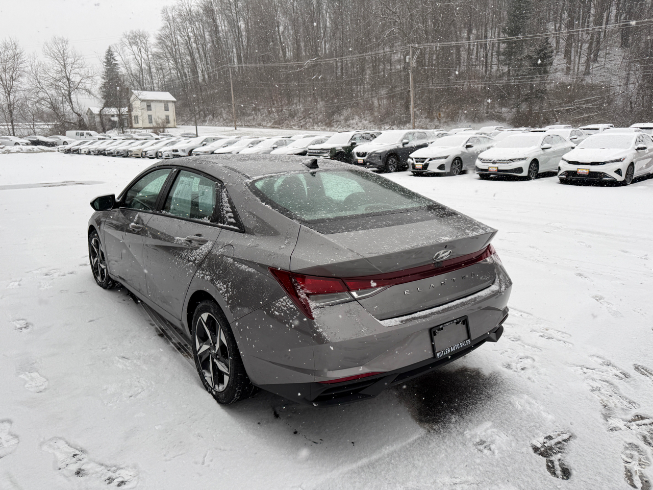 Hyundai Elantra SEL 2023