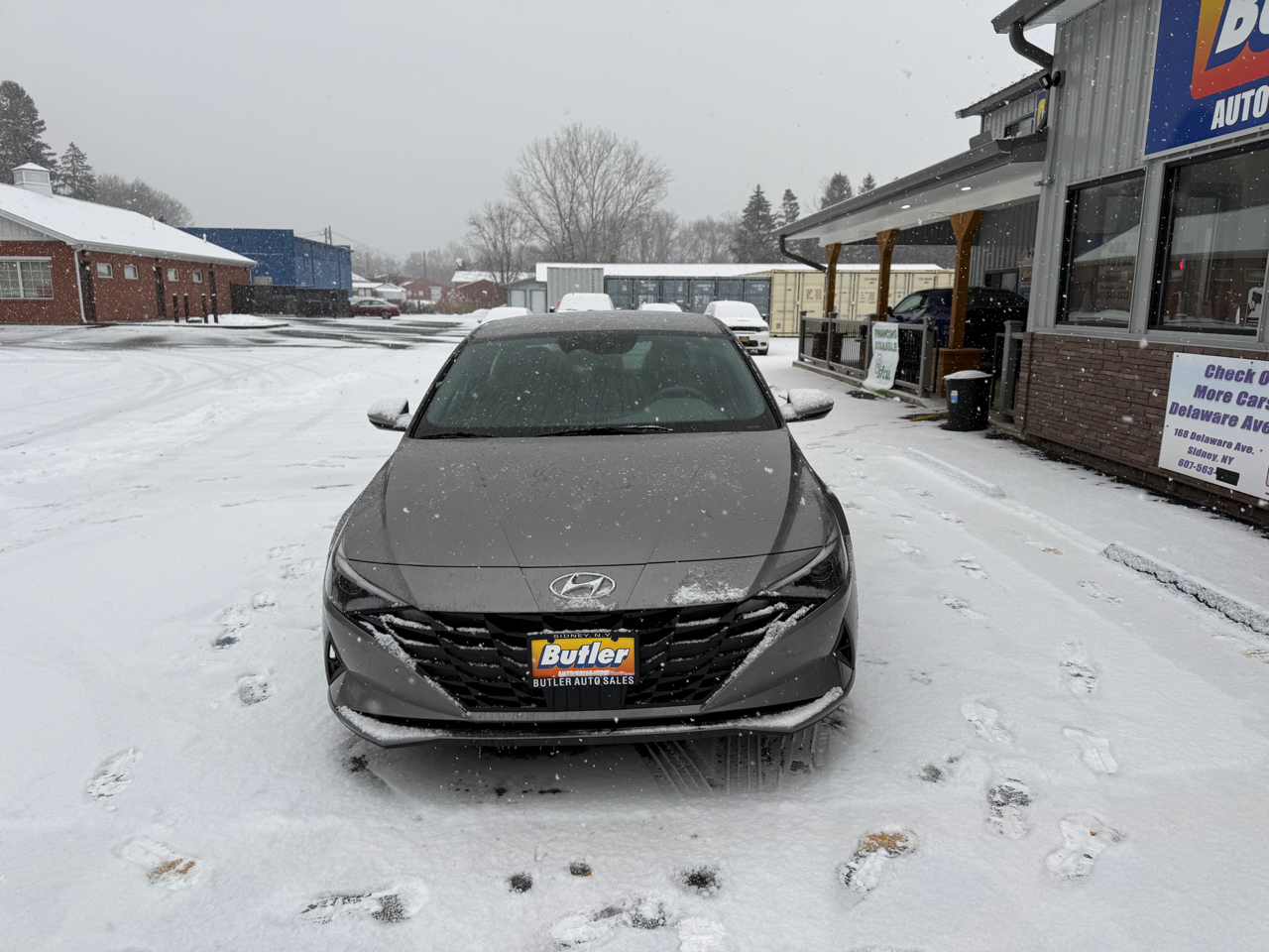 Hyundai Elantra SEL 2023