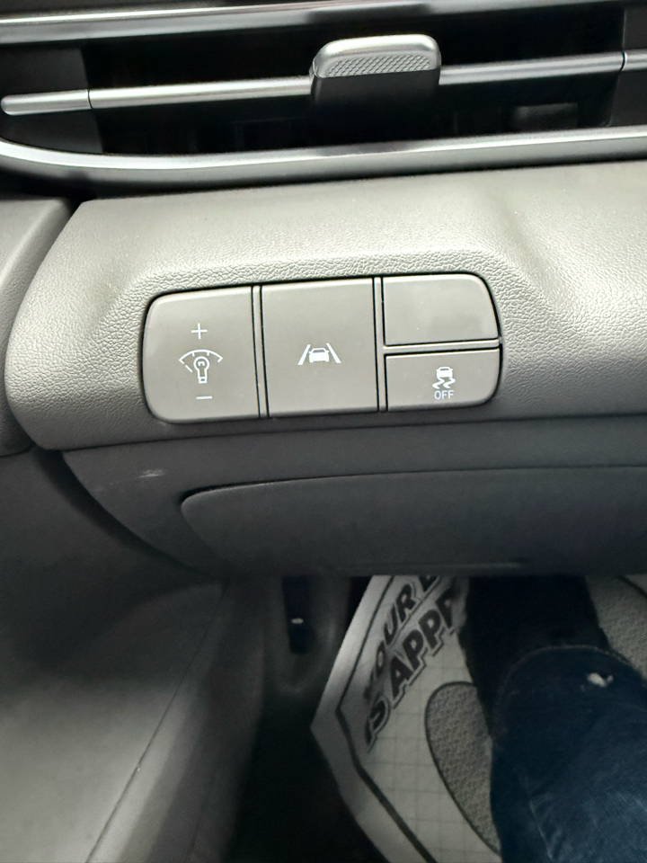 Hyundai Elantra SEL 2023