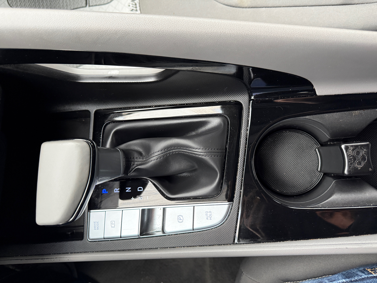 Hyundai Elantra SEL 2023