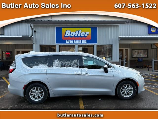 Silver 2024 Chrysler Voyager LX FWD Minivan Front-Wheel Drive Automatic
