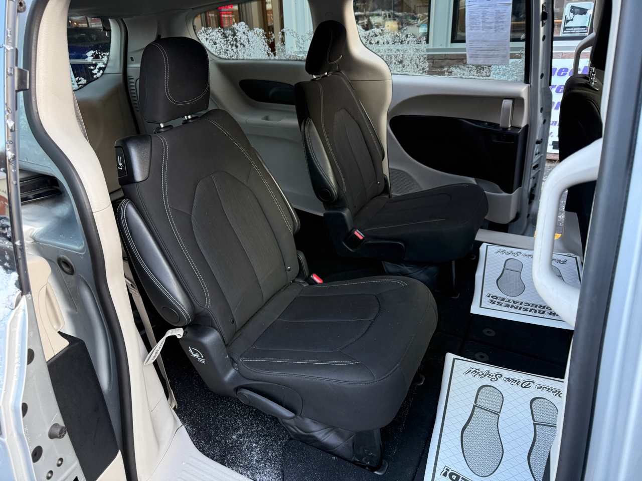 Chrysler Voyager LX 2024