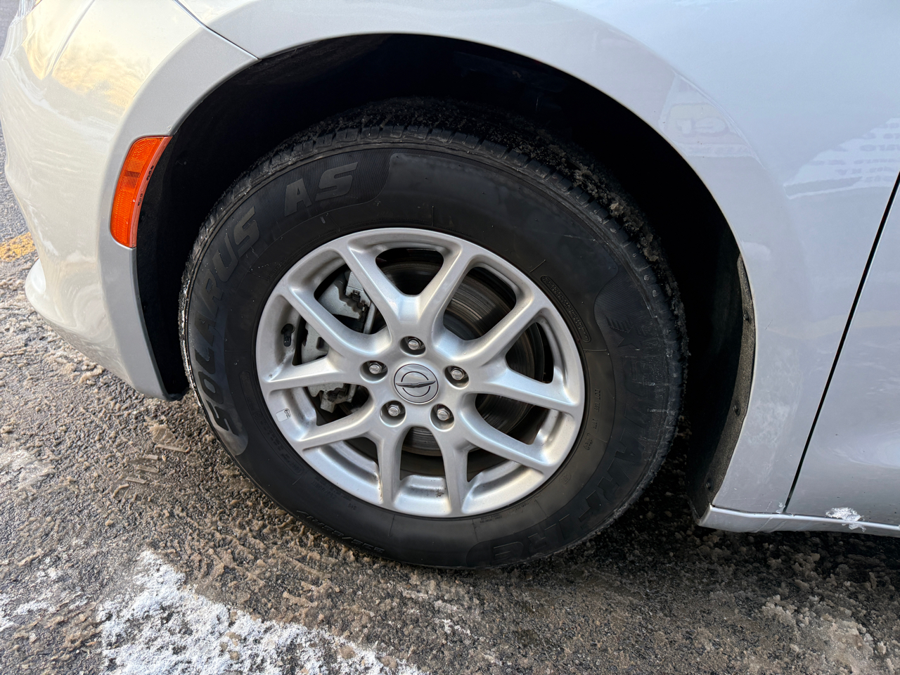 Chrysler Voyager LX 2024