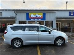 2024 Chrysler Voyager 