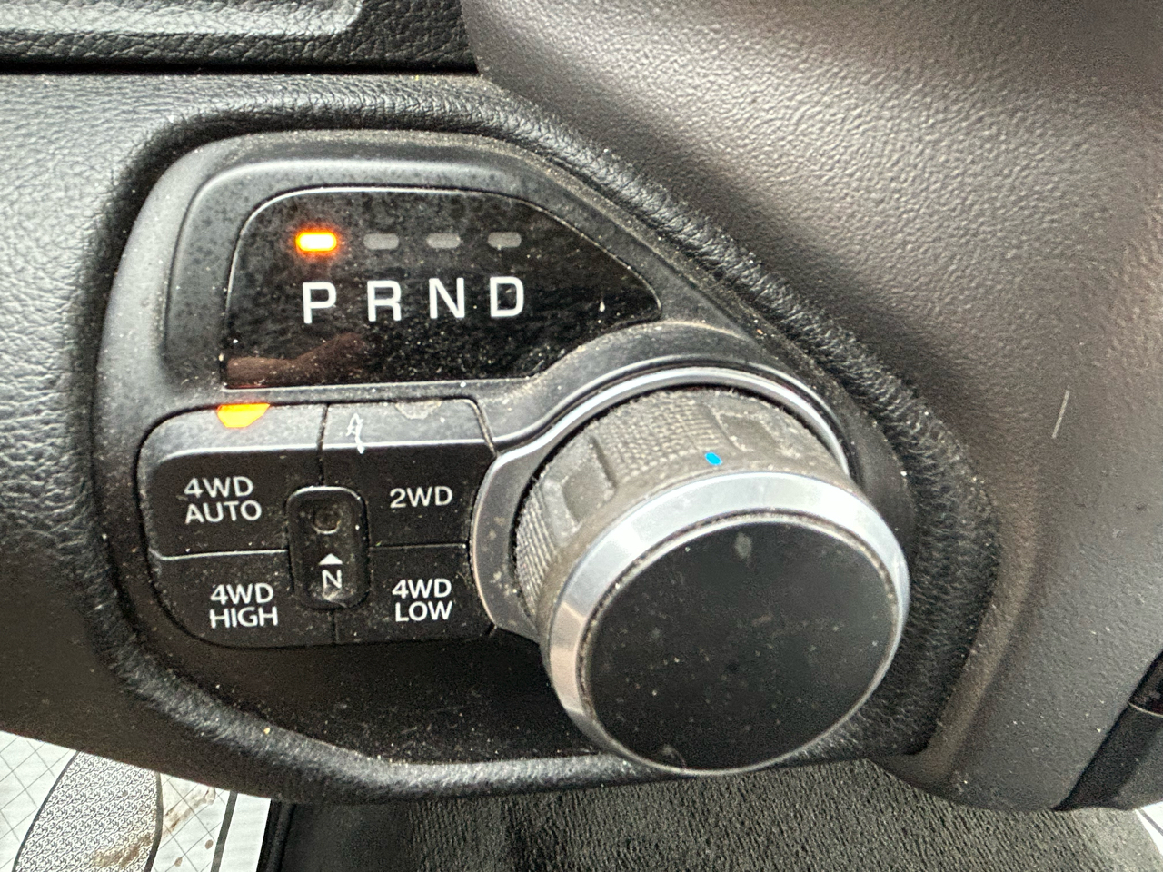 RAM 1500 Big Horn Crew Cab SWB 4WD 2020