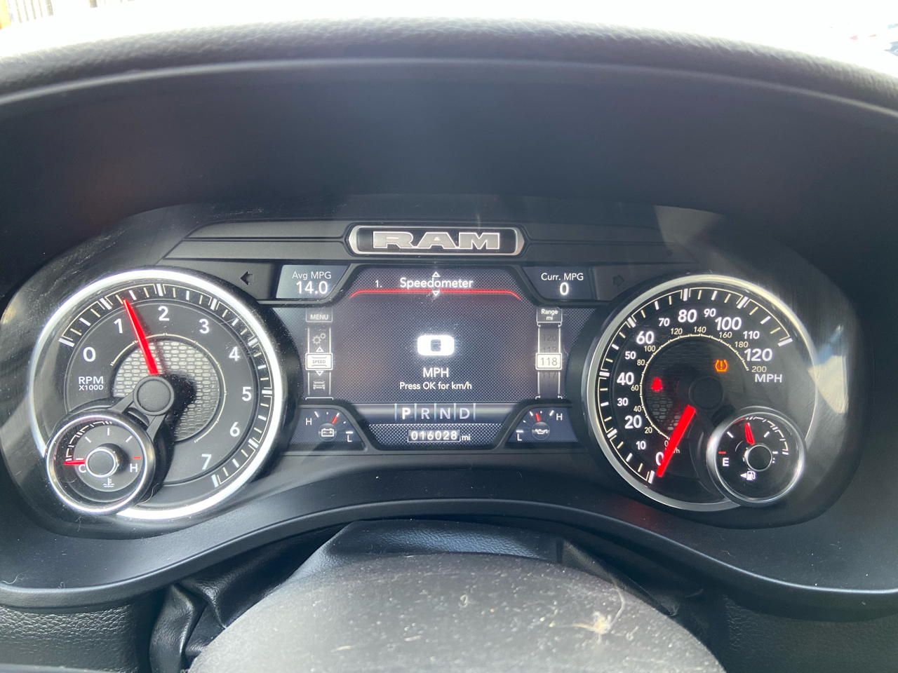 RAM 1500 Big Horn Crew Cab SWB 4WD 2022