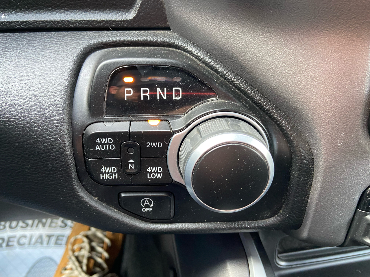 RAM 1500 Big Horn Crew Cab SWB 4WD 2022