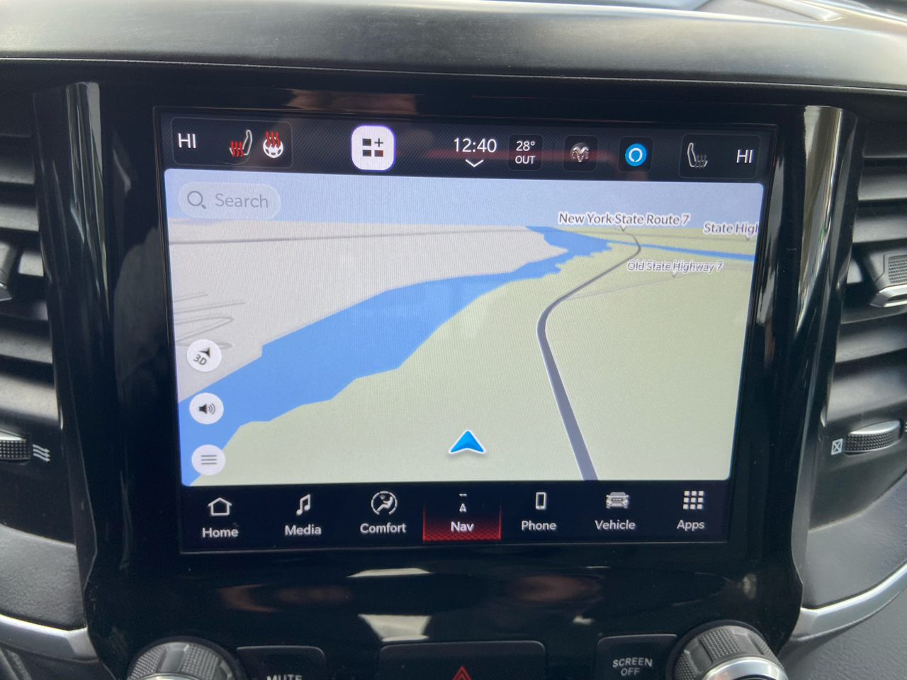 RAM 1500 Big Horn Crew Cab SWB 4WD 2022