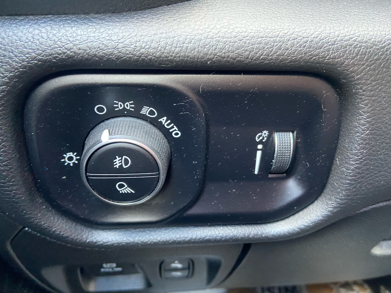 RAM 1500 Big Horn Crew Cab SWB 4WD 2022