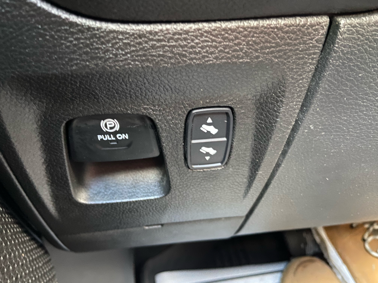 RAM 1500 Big Horn Crew Cab SWB 4WD 2022