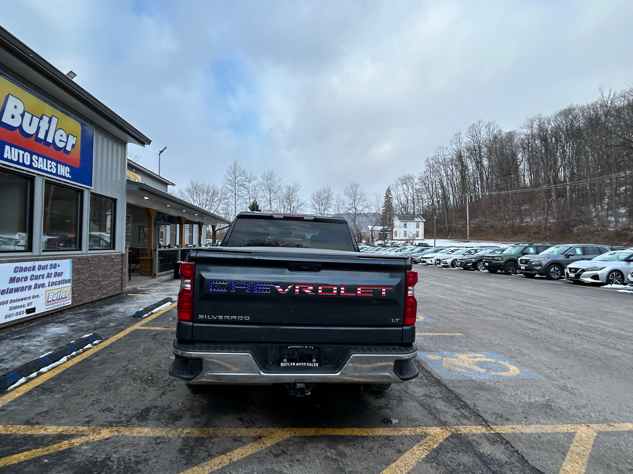 Chevrolet Silverado 1500 LT Crew Cab 4WD 2021