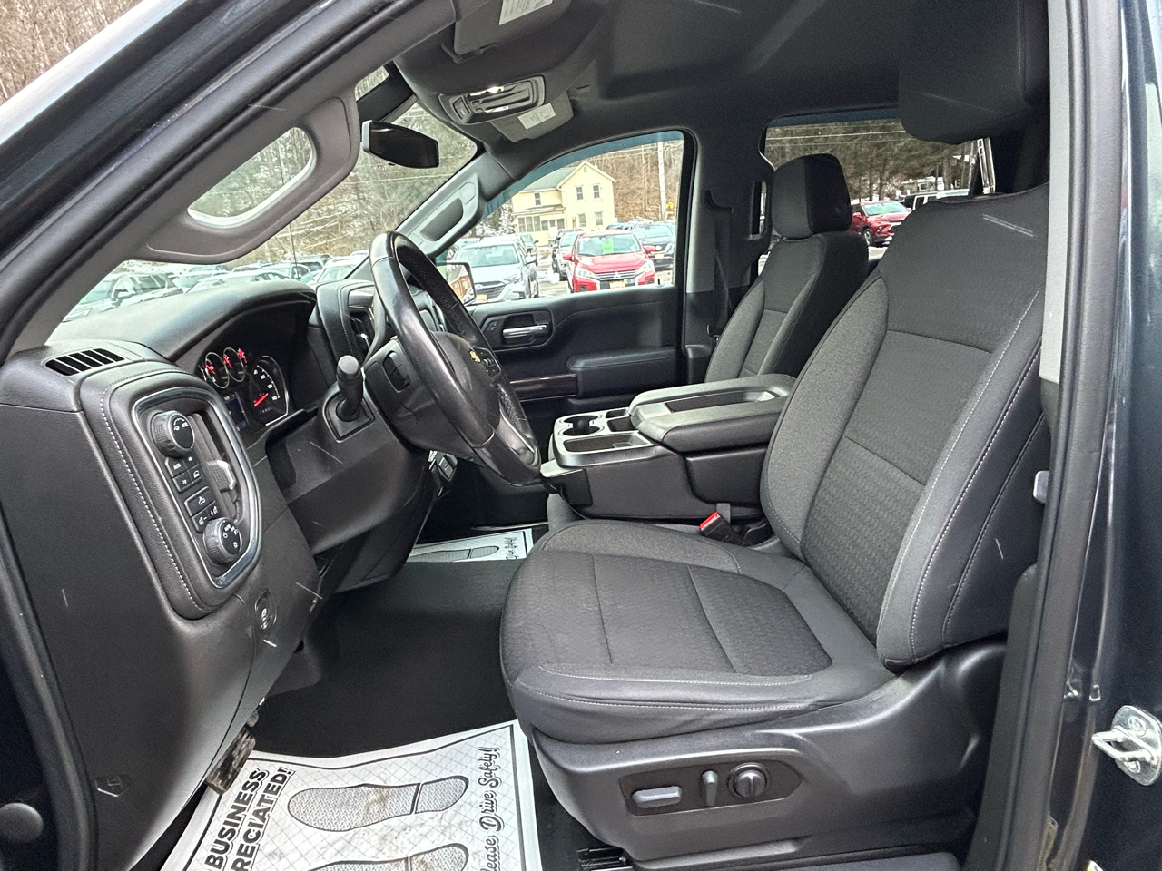 Chevrolet Silverado 1500 LT Crew Cab 4WD 2021