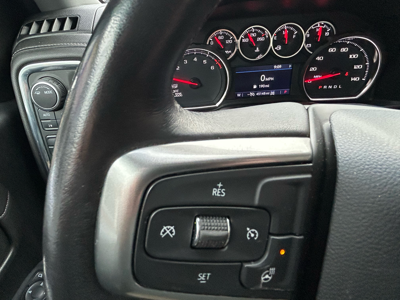 Chevrolet Silverado 1500 LT Crew Cab 4WD 2021