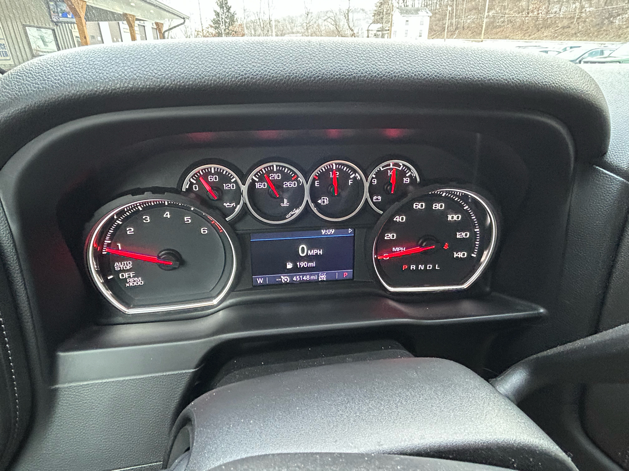 Chevrolet Silverado 1500 LT Crew Cab 4WD 2021