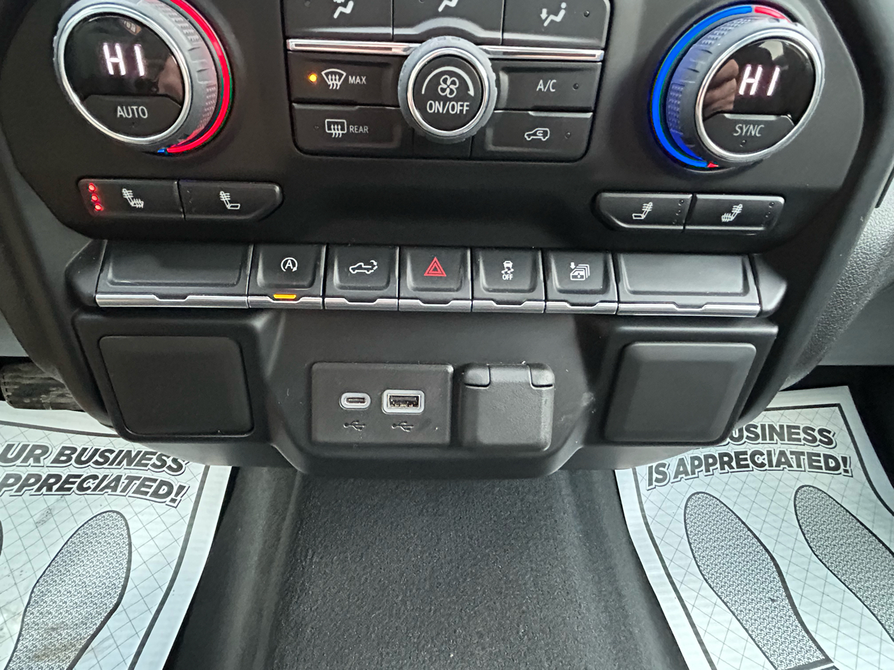 Chevrolet Silverado 1500 LT Crew Cab 4WD 2021