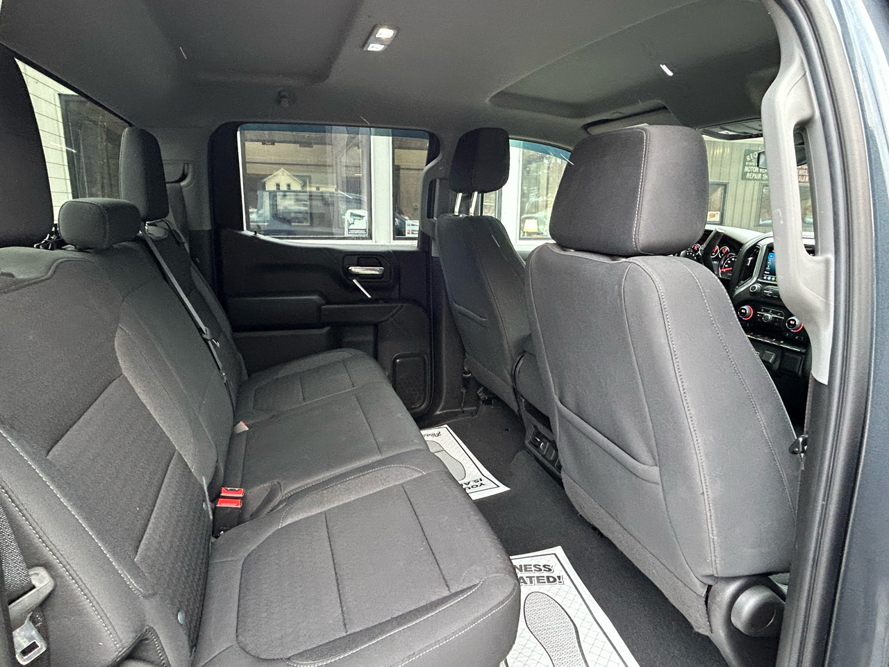 Chevrolet Silverado 1500 LT Crew Cab 4WD 2021