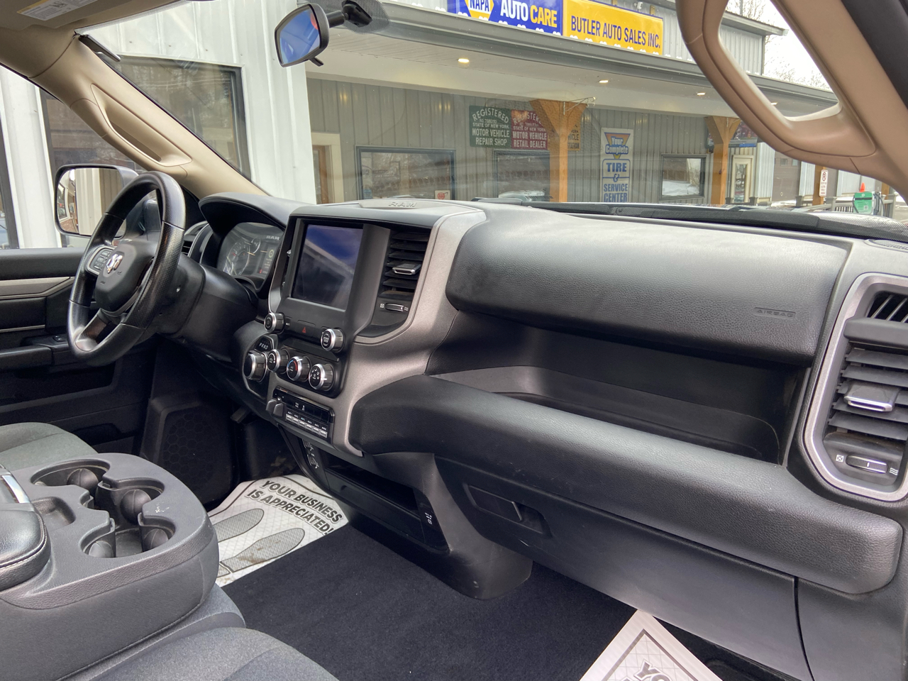 RAM 2500 Tradesman Regular Cab 4WD 2020