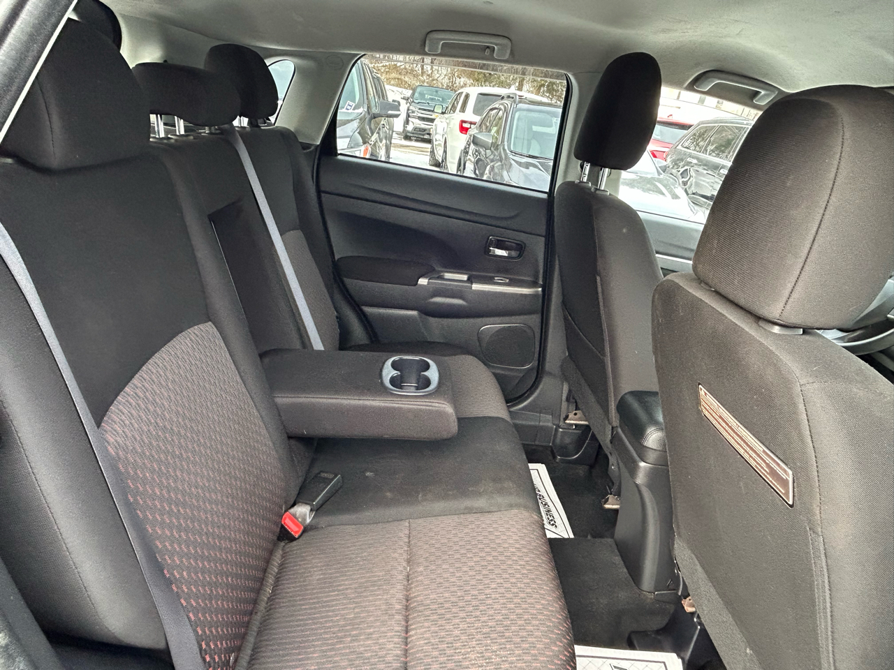 Mitsubishi Outlander Sport 2.0 ES 4WD CVT 2018