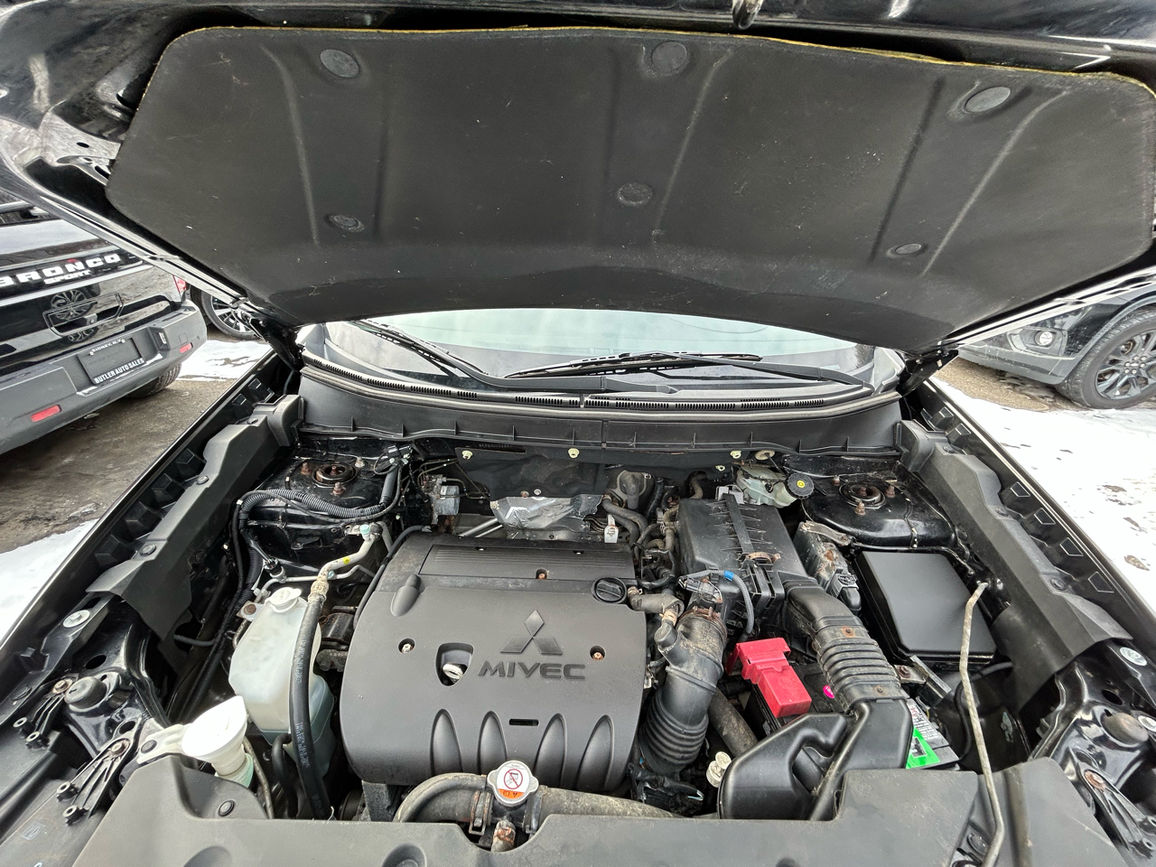 Mitsubishi Outlander Sport 2.0 ES 4WD CVT 2018