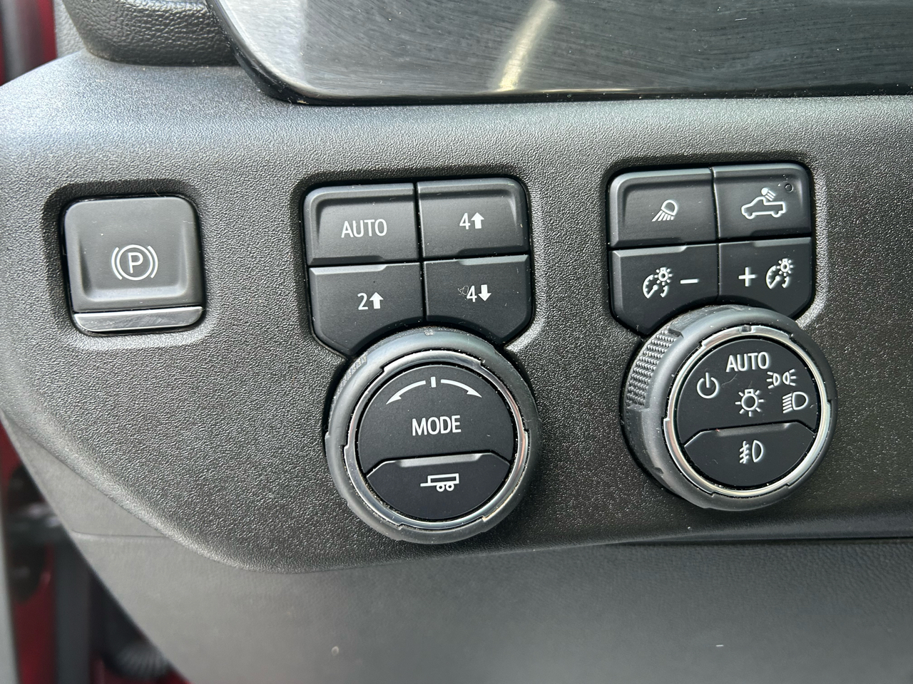 Chevrolet Silverado 2500HD LTZ Crew Cab Short Box 4WD 2024