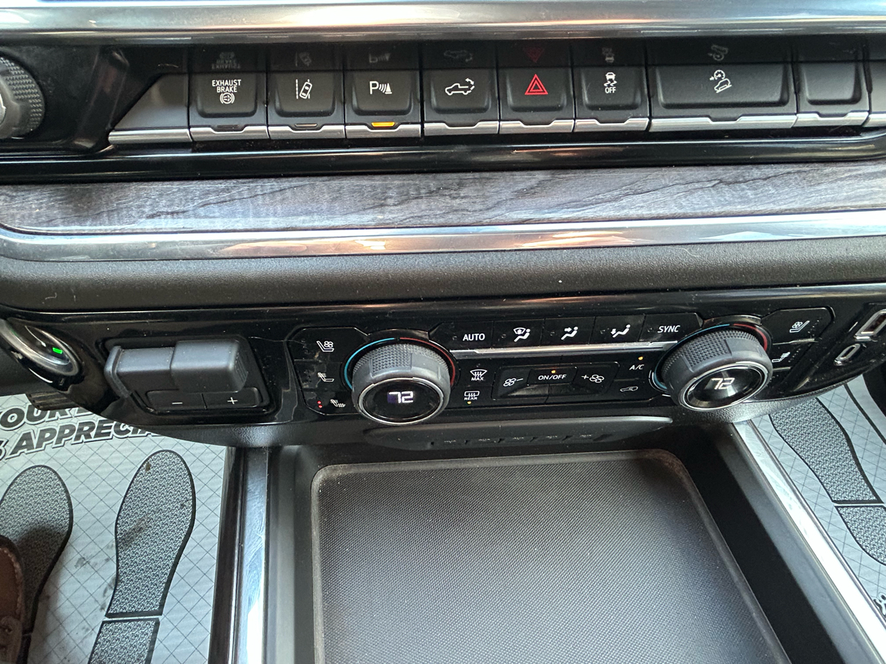 Chevrolet Silverado 2500HD LTZ Crew Cab Short Box 4WD 2024