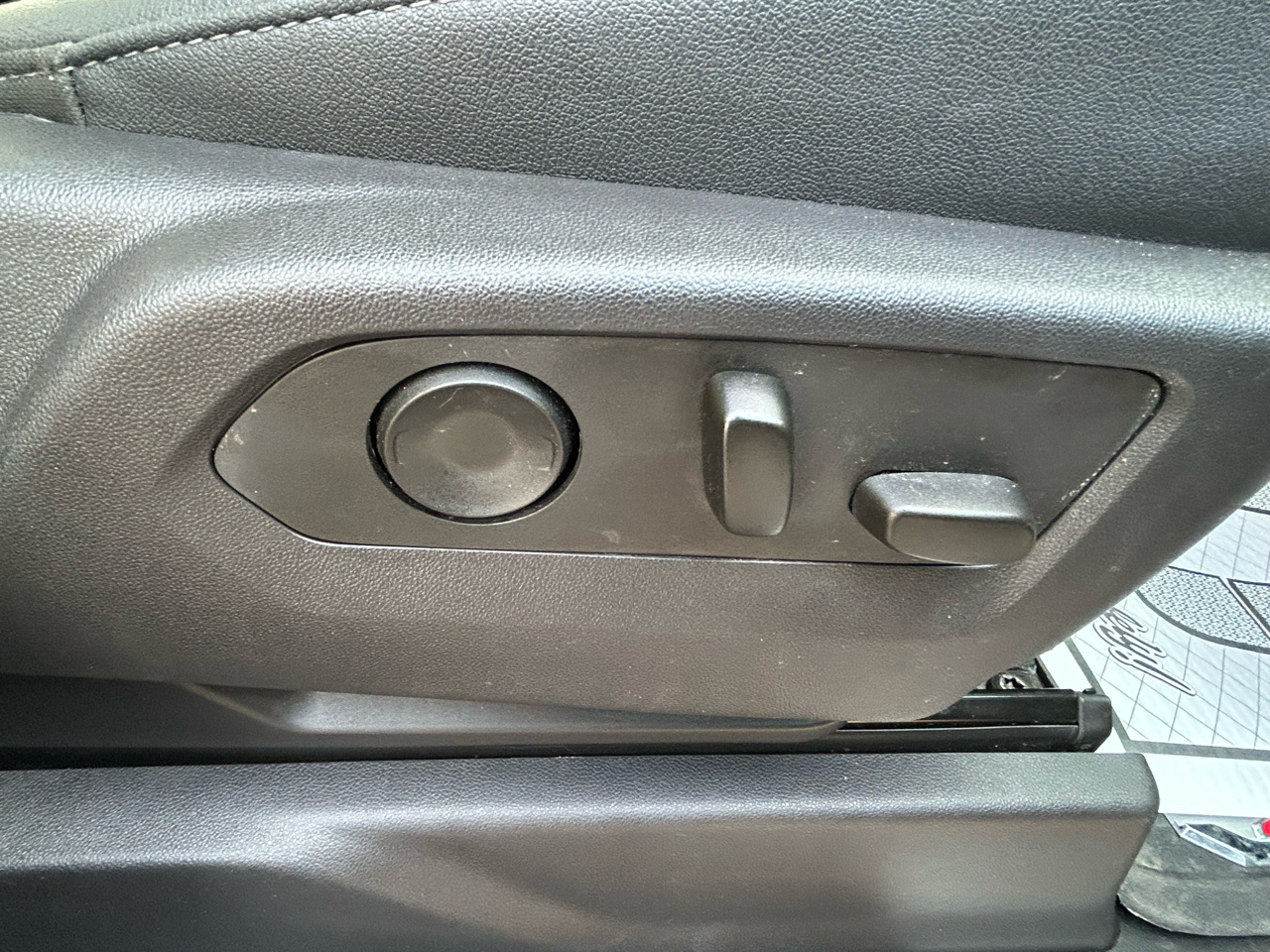 Chevrolet Silverado 2500HD LTZ Crew Cab Short Box 4WD 2024