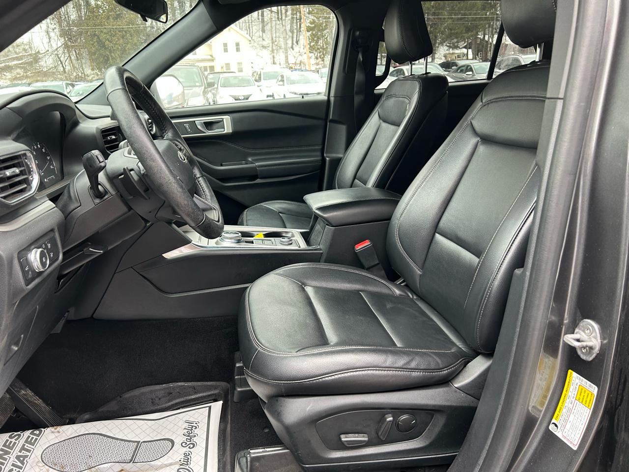 Ford Explorer XLT AWD 2020