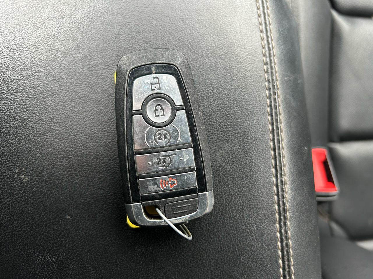 Ford Explorer XLT AWD 2020