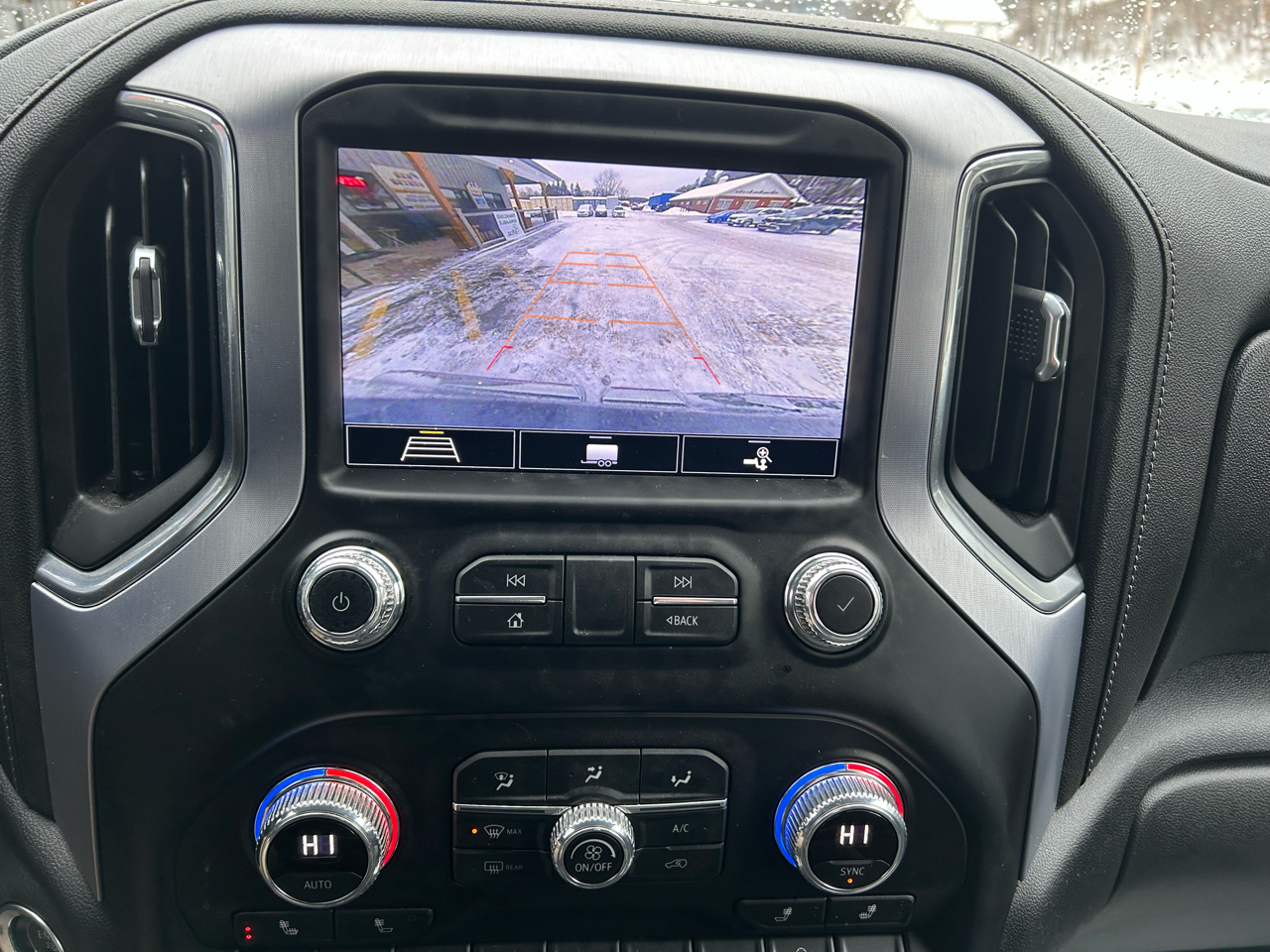 GMC Sierra 1500 SLE Crew Cab Short Box 4WD 2020