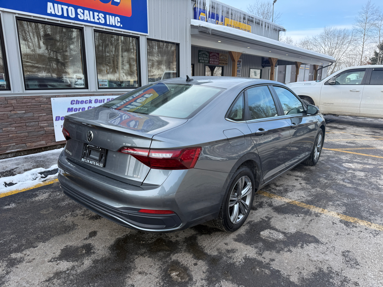 Volkswagen Jetta SE 2024