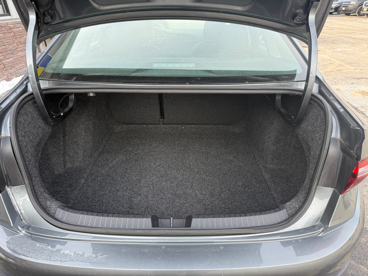 Volkswagen Jetta SE 2024