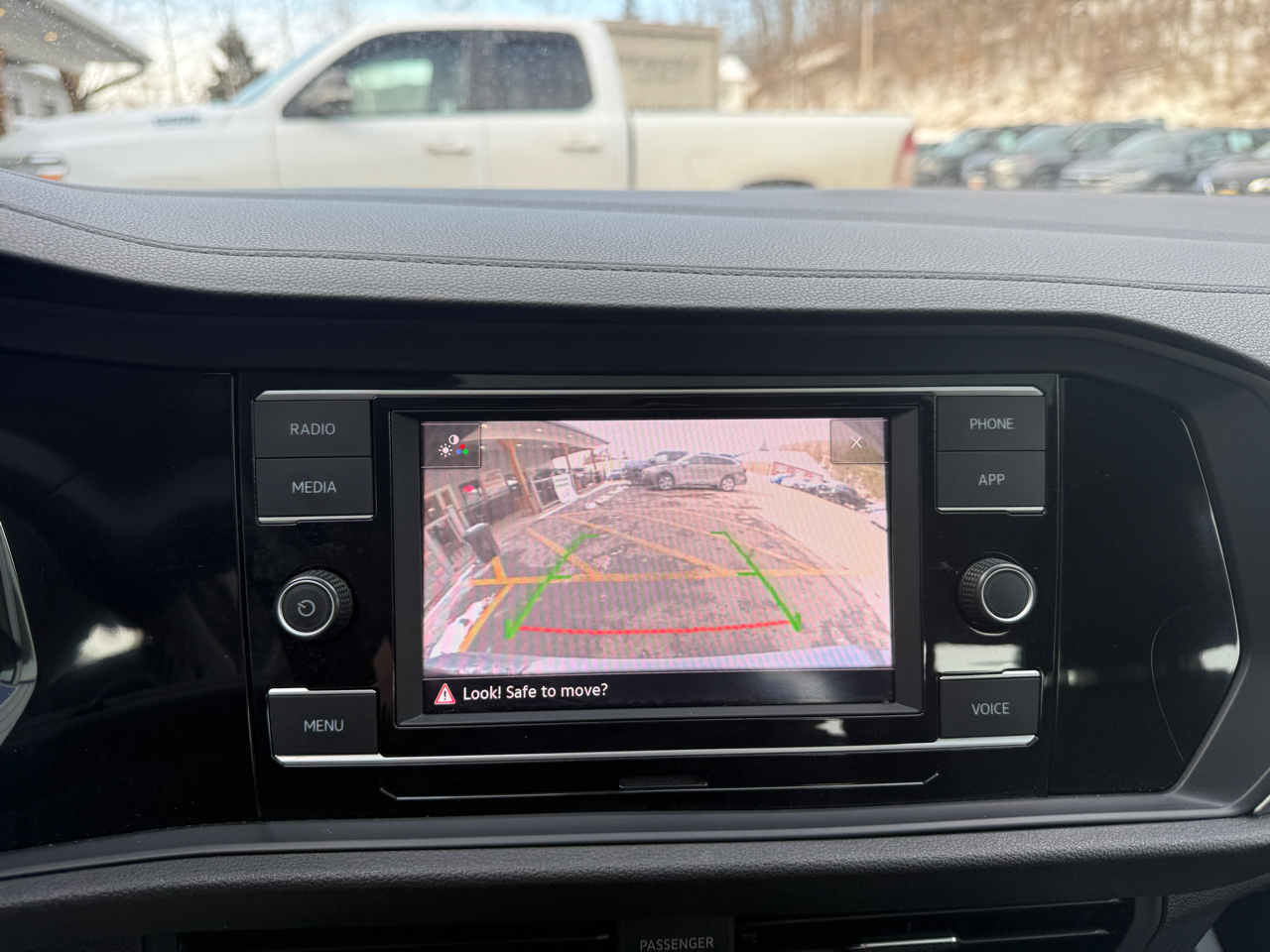 Volkswagen Jetta SE 2024