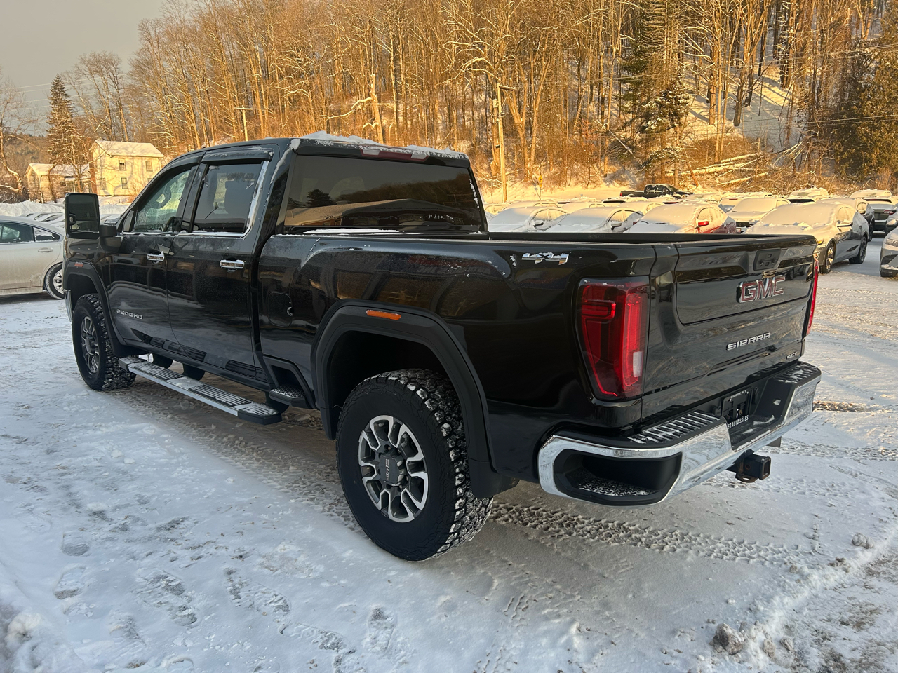 GMC Sierra 2500HD SLT Crew Cab 2WD 2022
