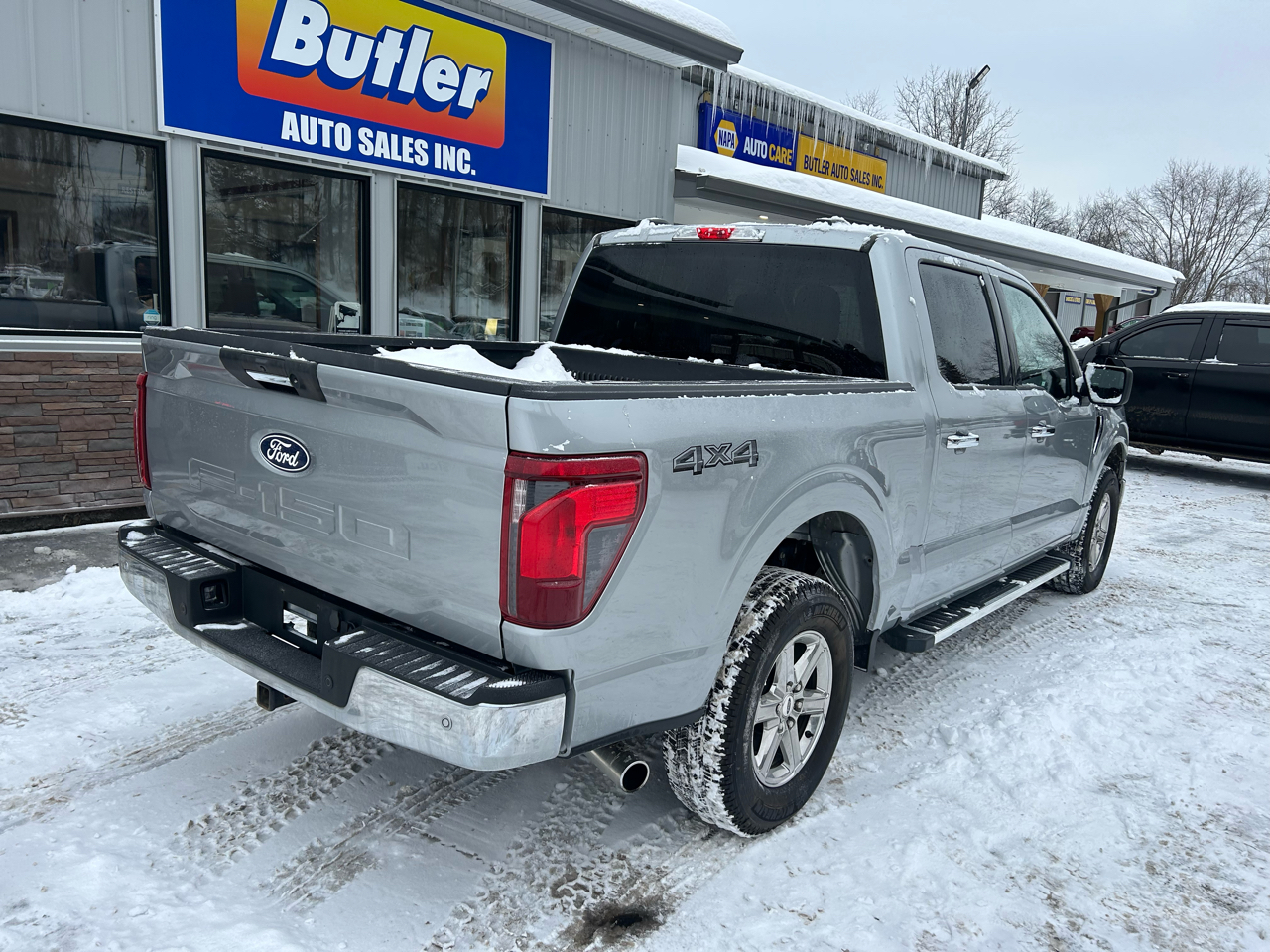 Ford F-150 XLT SuperCrew 4WD 2024