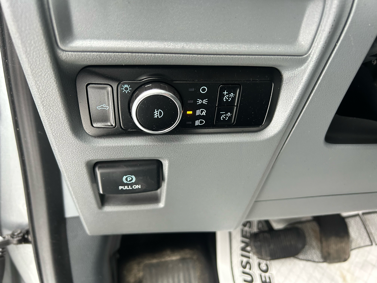 Ford F-150 XLT SuperCrew 4WD 2024