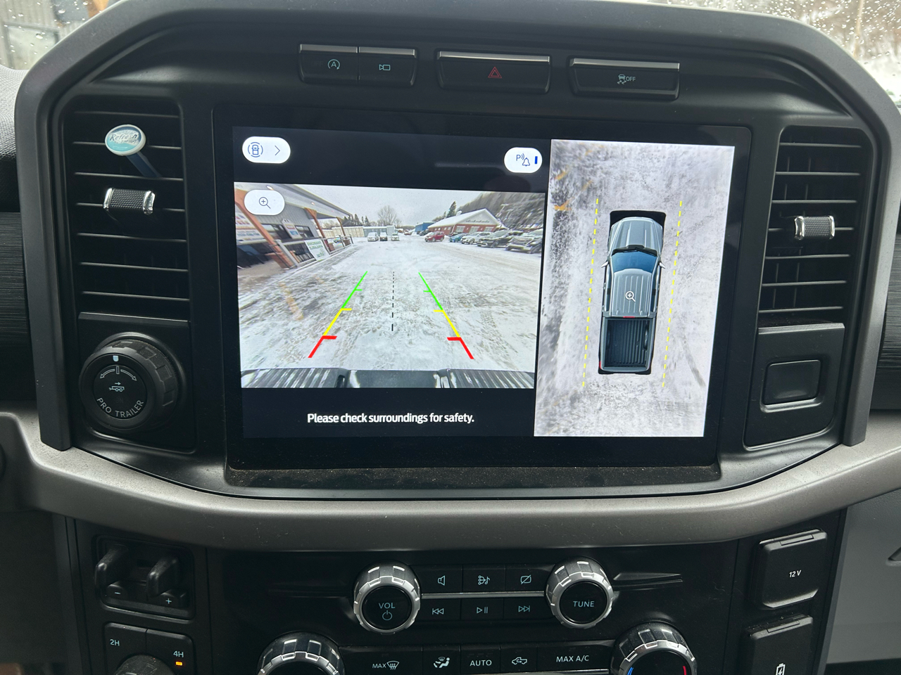 Ford F-150 XLT SuperCrew 4WD 2024