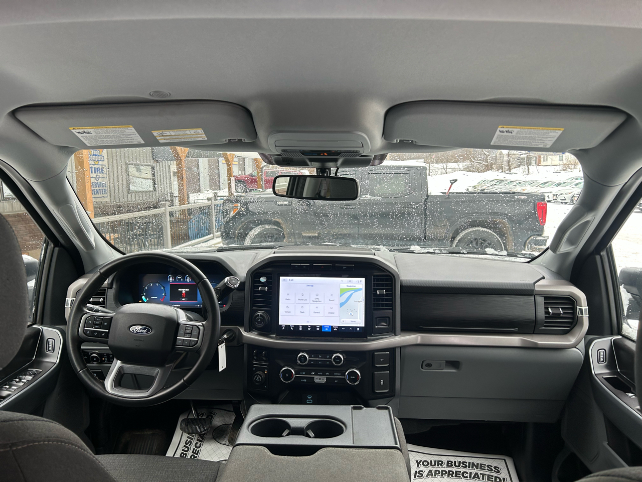 Ford F-150 XLT SuperCrew 4WD 2024