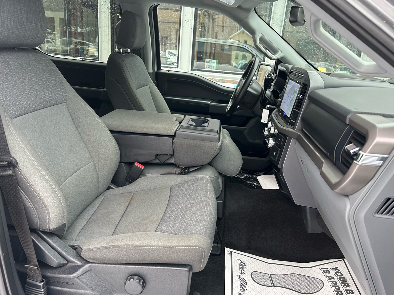 Ford F-150 XLT SuperCrew 4WD 2024