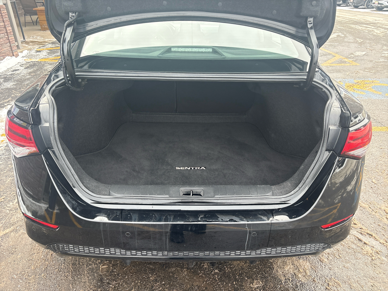 Nissan Sentra SV 2023