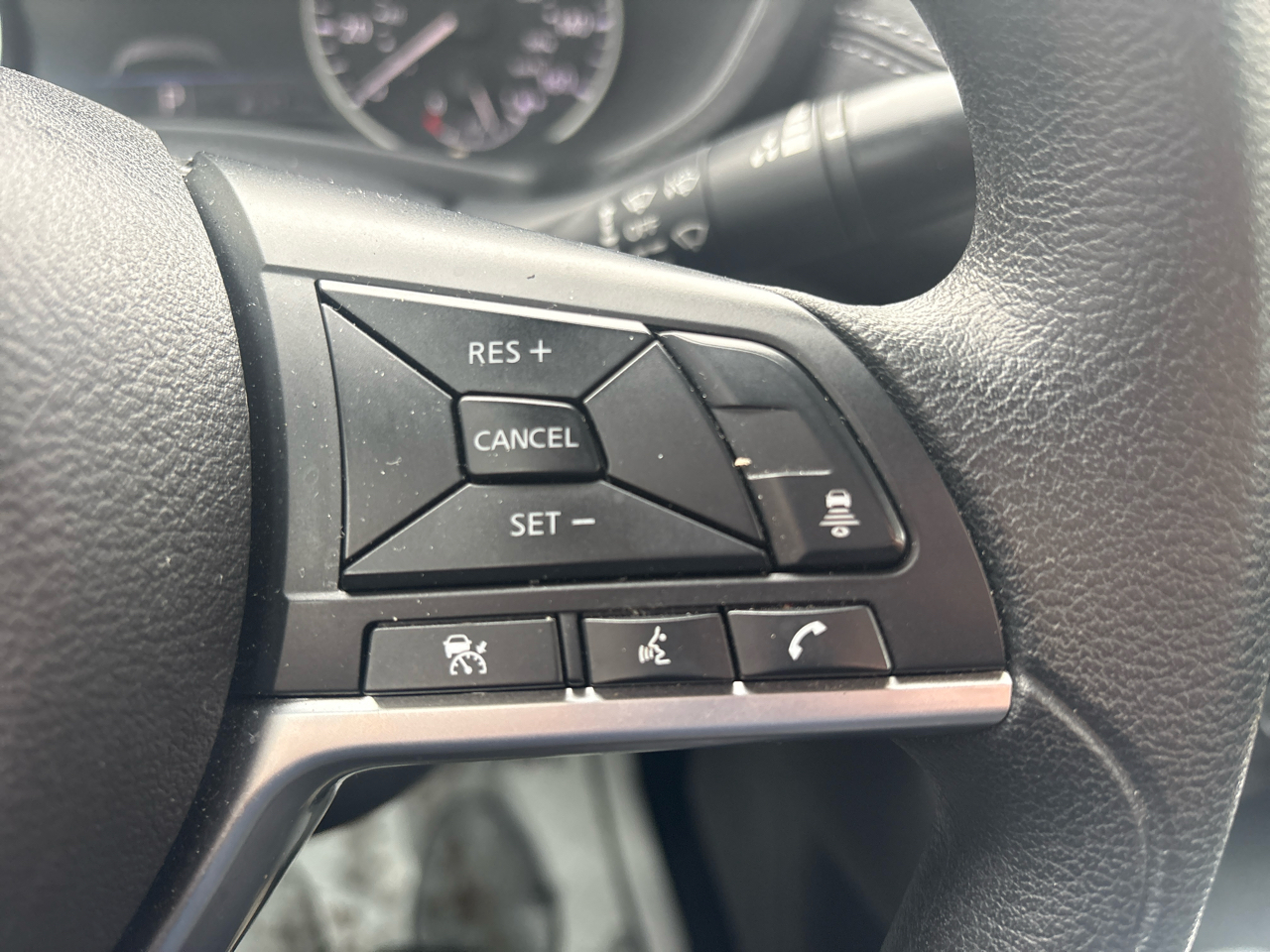 Nissan Sentra SV 2023