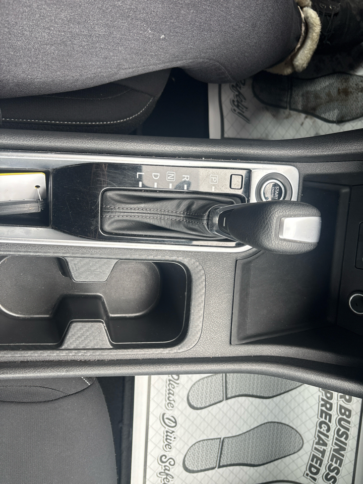 Nissan Sentra SV 2023