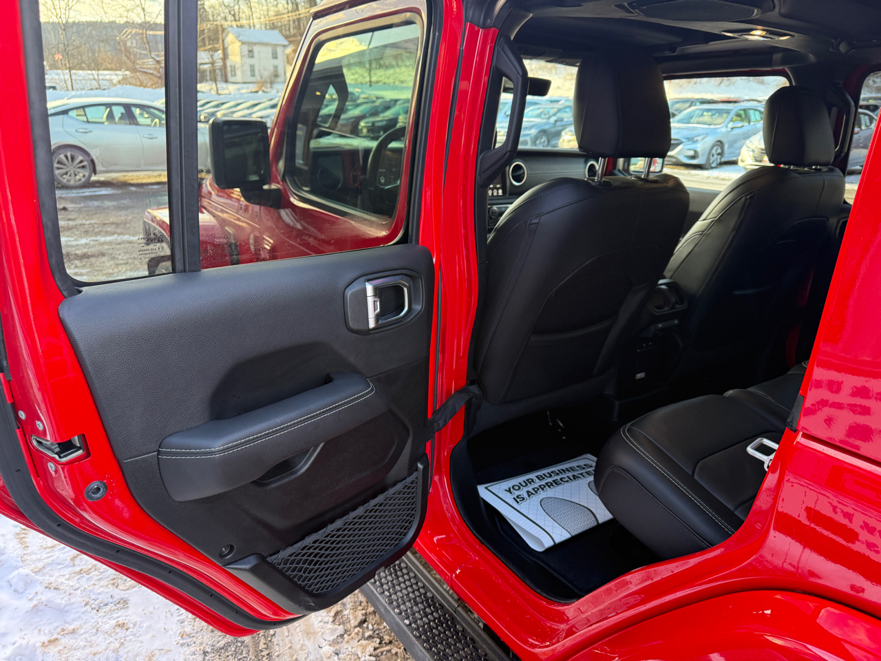 Jeep Wrangler Unlimited Sahara 2023