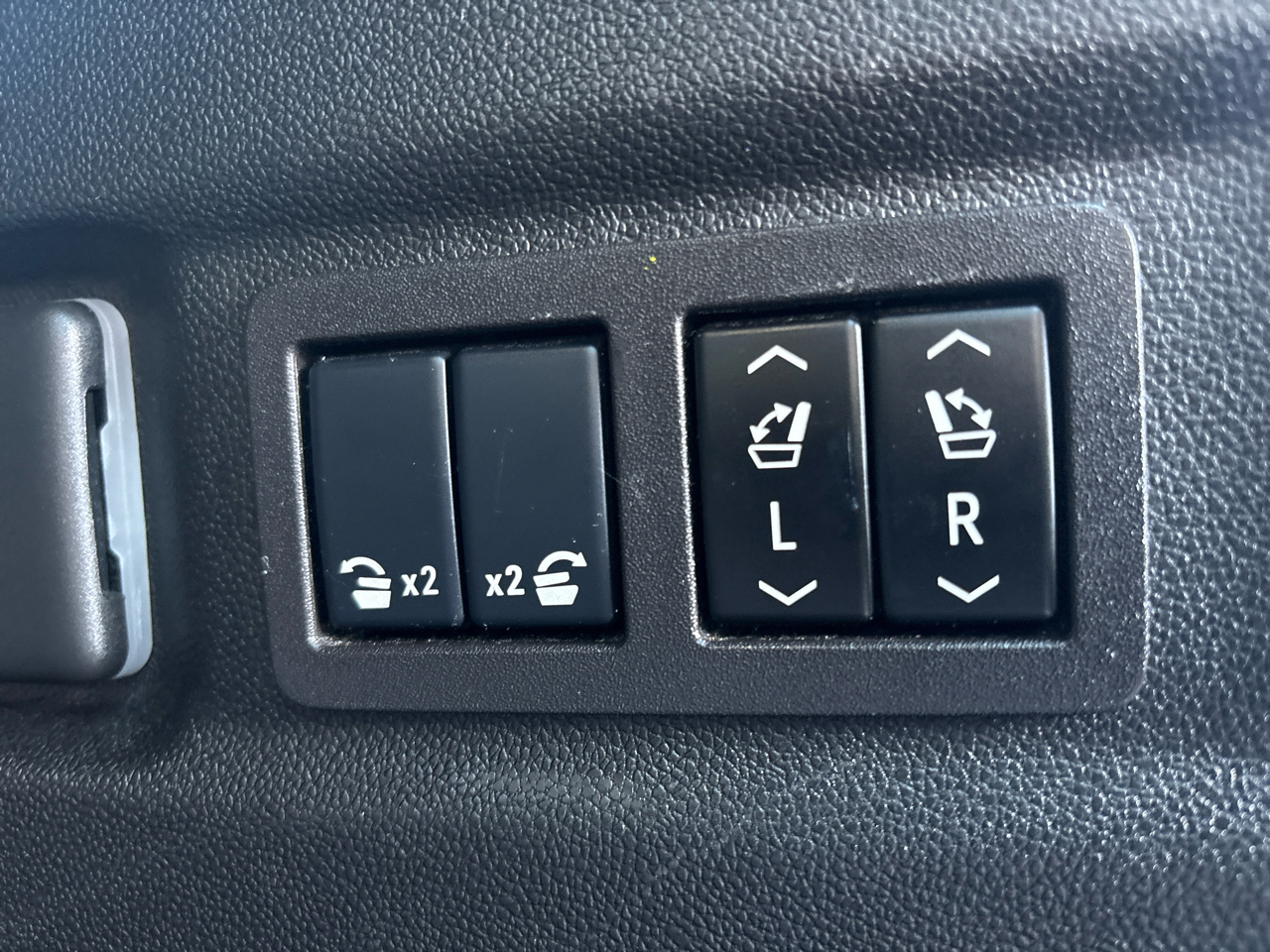 Chevrolet Suburban Premier 4WD 2024