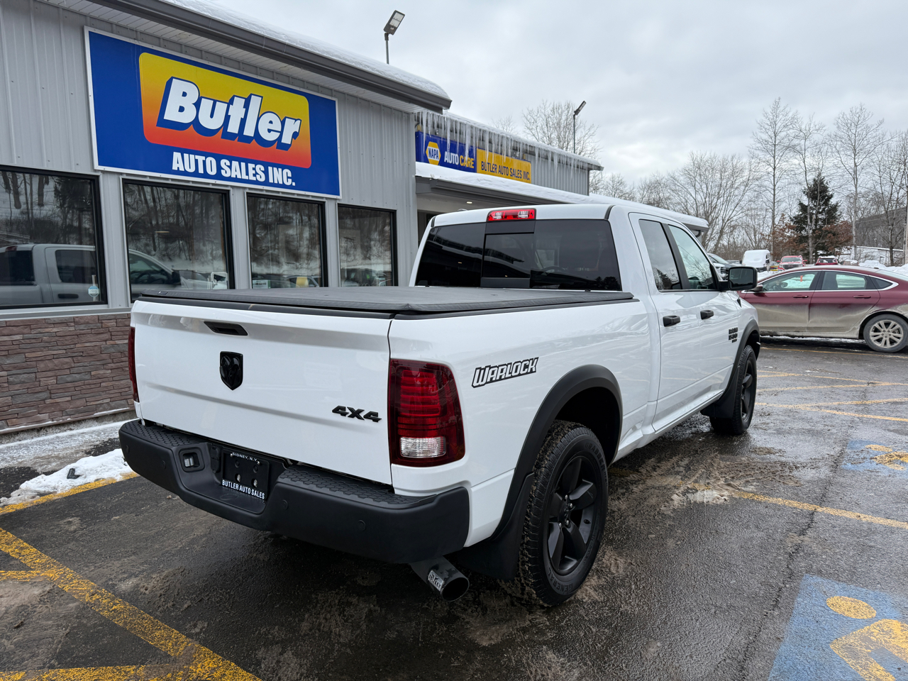 RAM 1500 SLT Quad Cab 4WD 2020